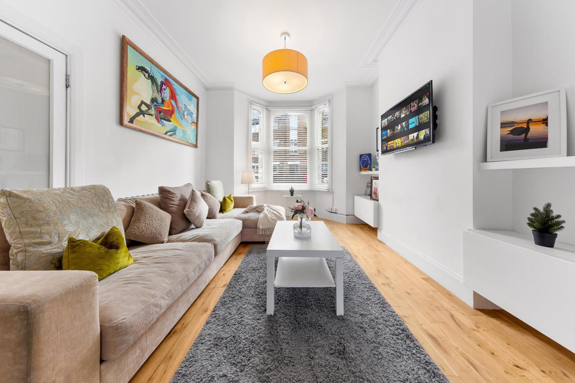 Luxury 4-Bedroom Modern Flat In Central London Steps From Station, Sleeps 9 In Style! Luaran gambar