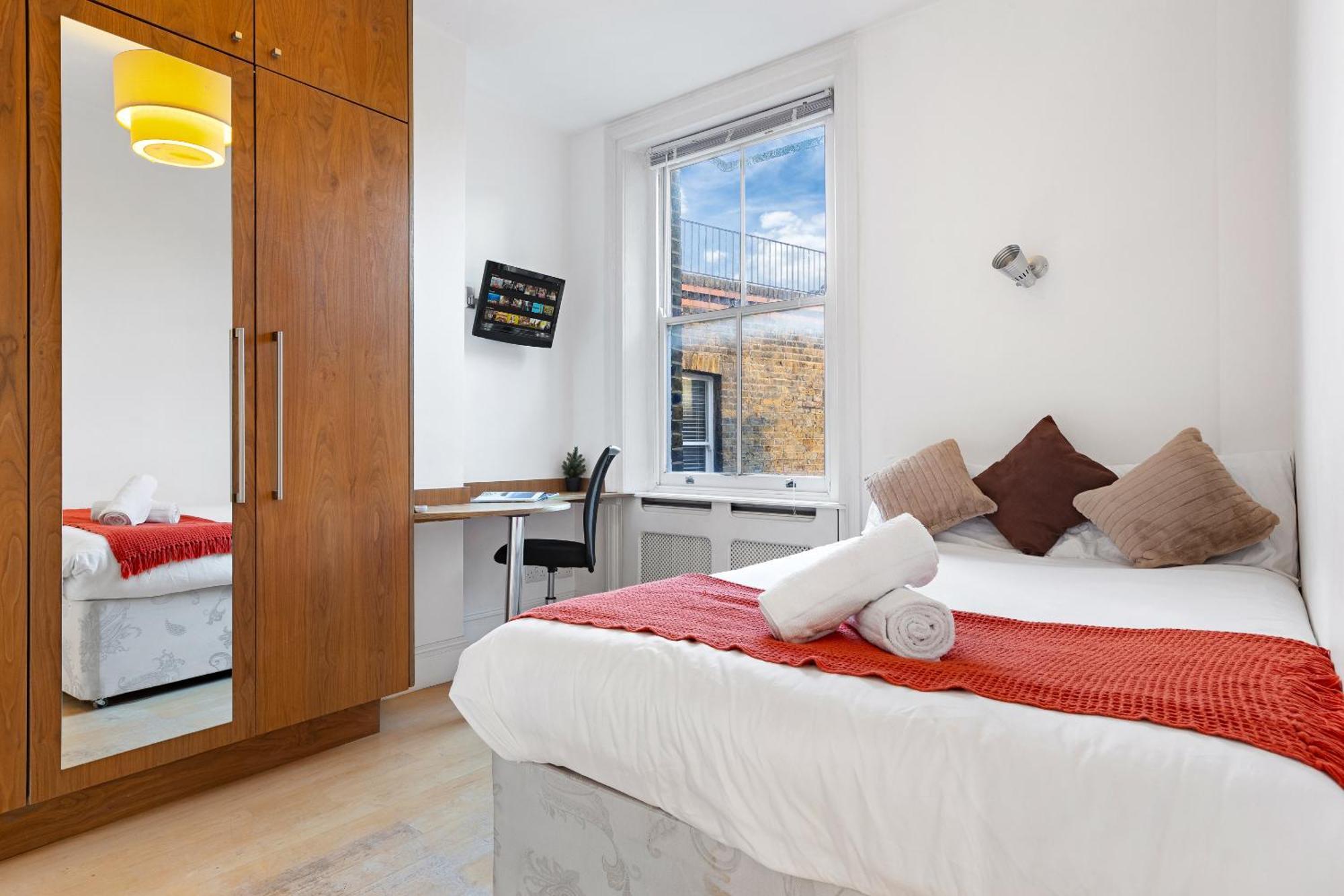 Luxury 4-Bedroom Modern Flat In Central London Steps From Station, Sleeps 9 In Style! Luaran gambar